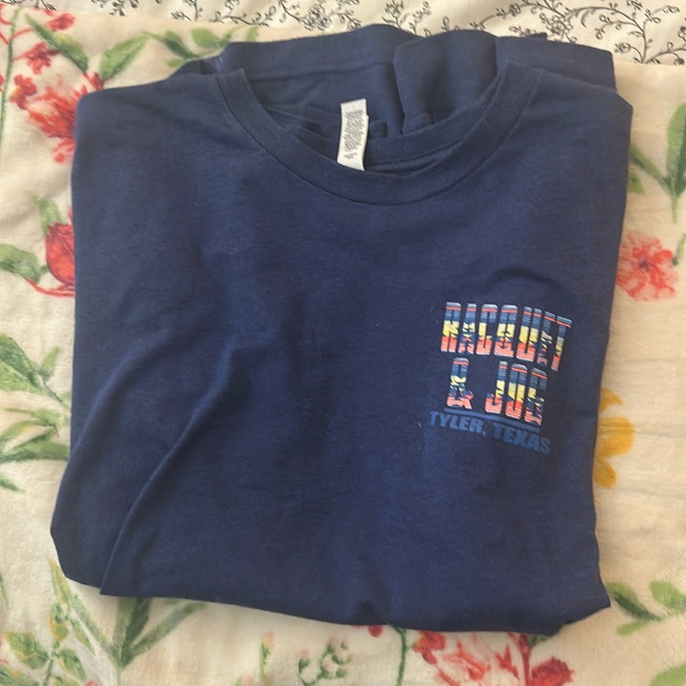 Women’s racquet and jog long sleeve shirt